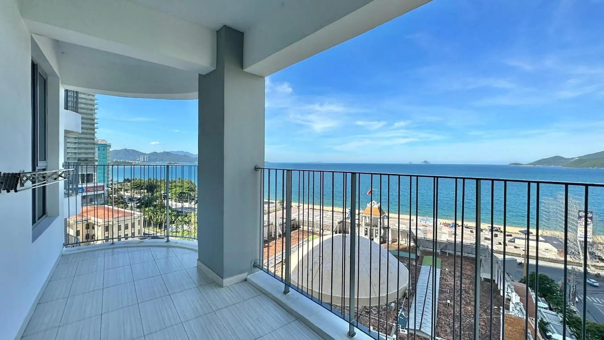 L'Apartment And Signature Nha Trang Tours - Panorama Residence 0*,