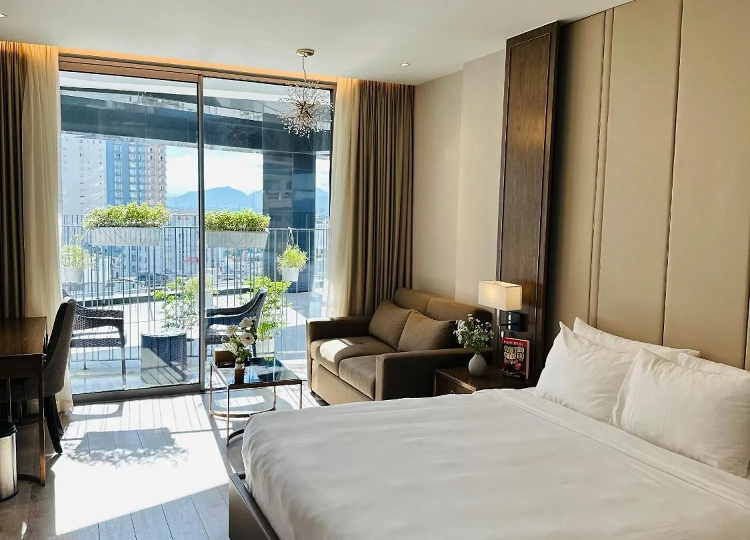 L'Apartment And Signature Nha Trang Tours - Panorama Residence 0*,